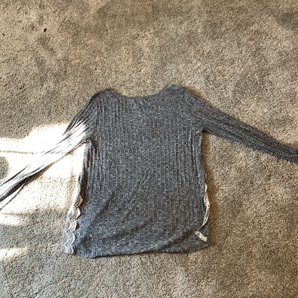 Gray Top - Picture 2 of 2